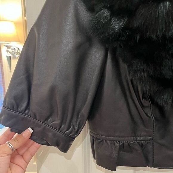 BeBe Soft Leather Dyed Rabbit Fur Cropped Short Sleeve Jacket Black Size Medium - Picture 5 of 10
